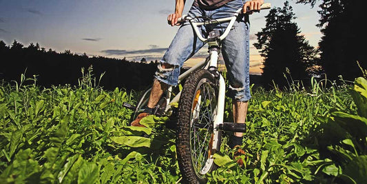 自転車のタイヤの空気がゆっくり抜けてしまう理由と対策