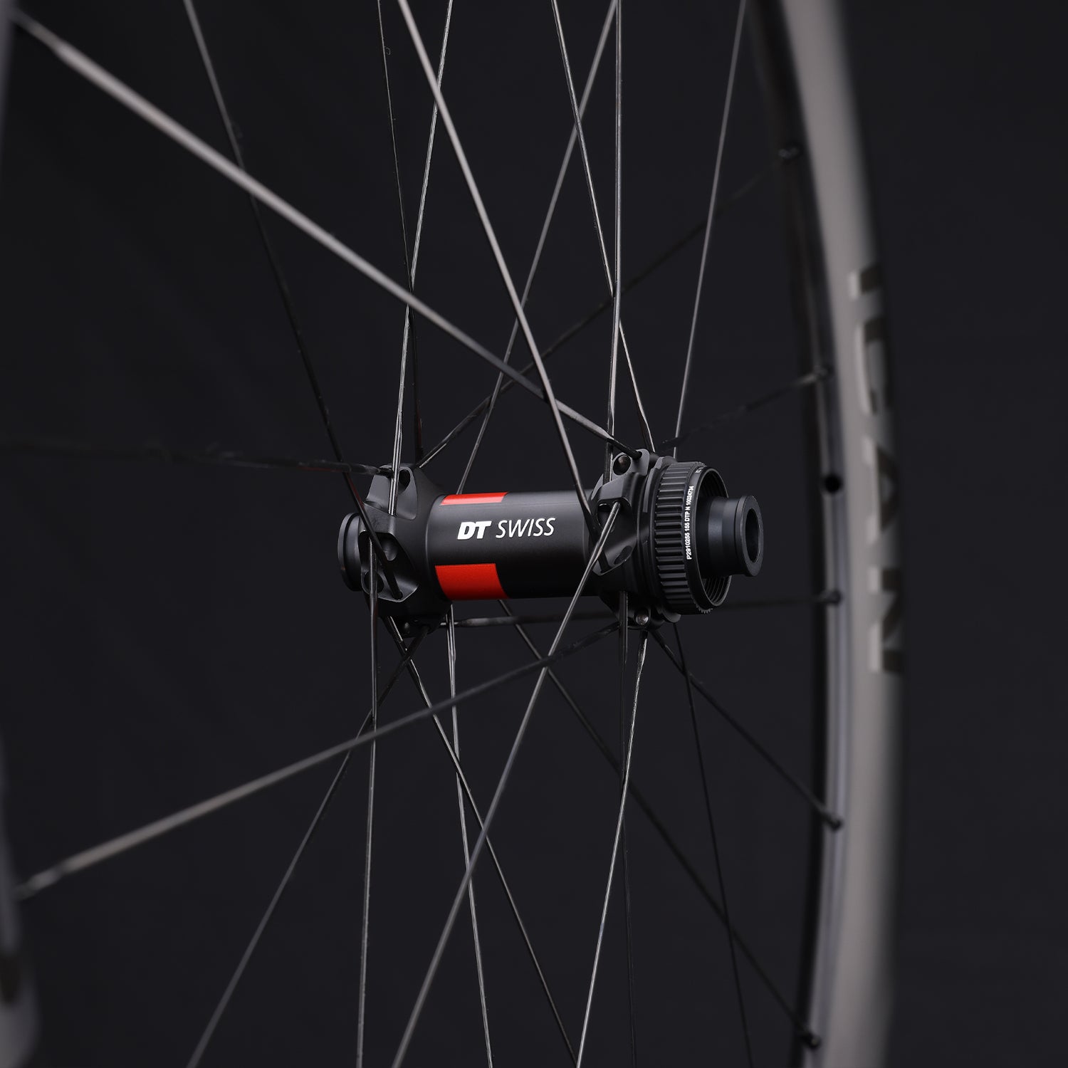 DT AERO 40 디스크 브레이크 휠