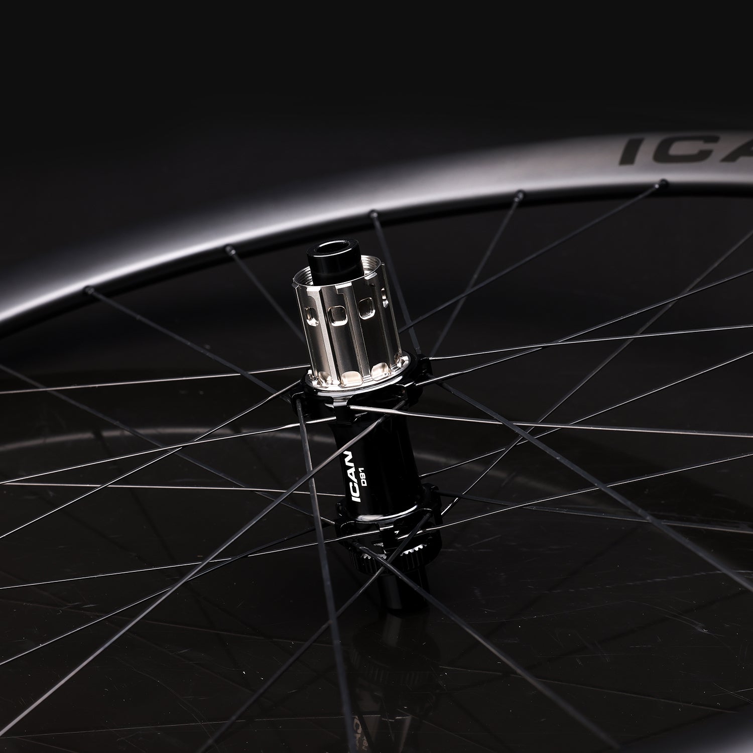 DT AERO 40 디스크 브레이크 휠