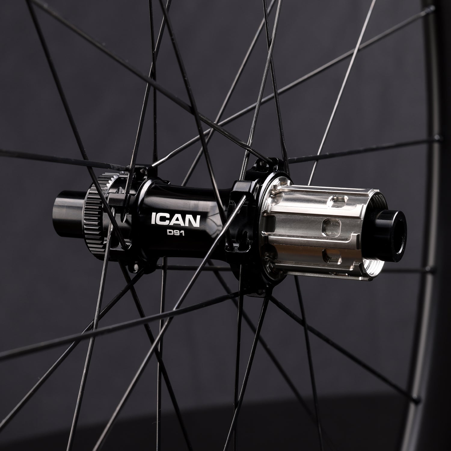 DT AERO 40 디스크 브레이크 휠