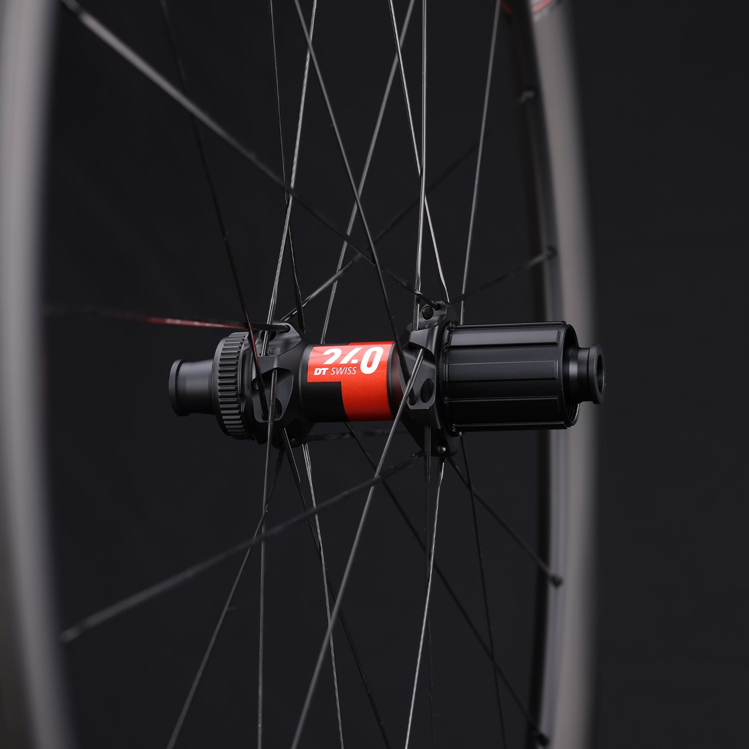 DT AERO 40 디스크 브레이크 휠